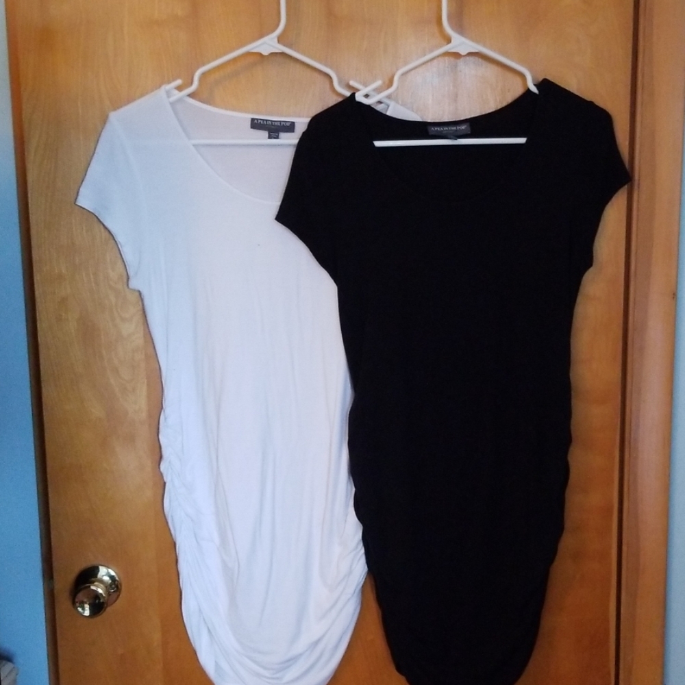 A pea in the pod maternity shirts.  Size large
